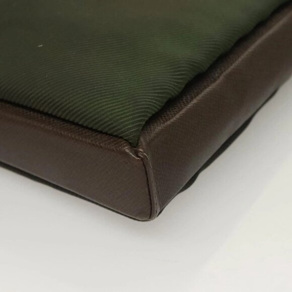 LOUIS VUITTON Taiga Saratov PM Shoulder Bag Grizzly M30898 LV Auth 129021 - Picture 4 of 16